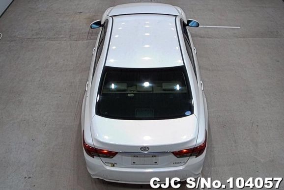 Toyota Mark X in White for Sale Image 2
