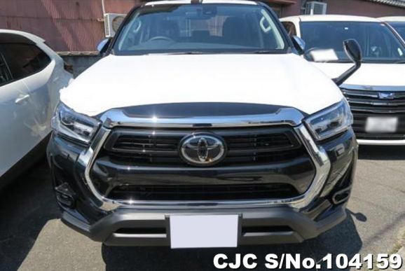 Toyota Hilux in Black for Sale Image 3