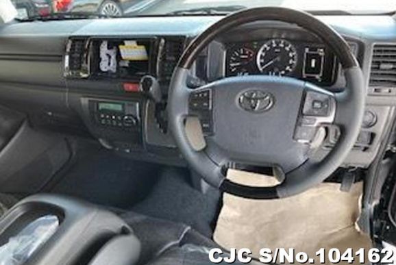 Toyota Hiace in Black for Sale Image 9