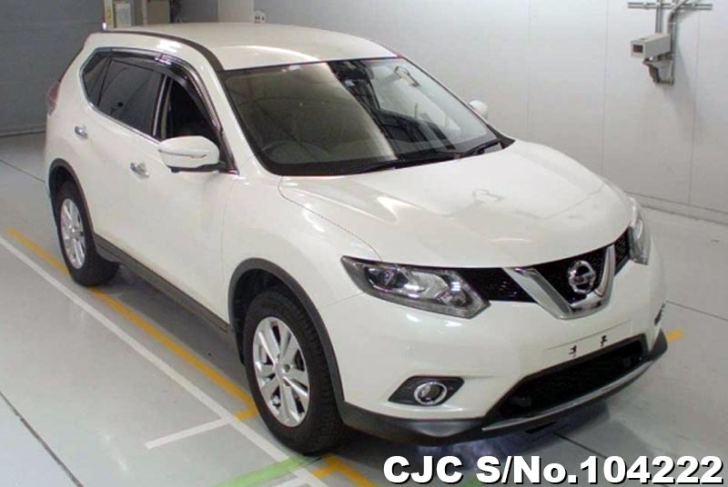 2015 Nissan XTrail White for sale Stock No. 104222 Japanese Used