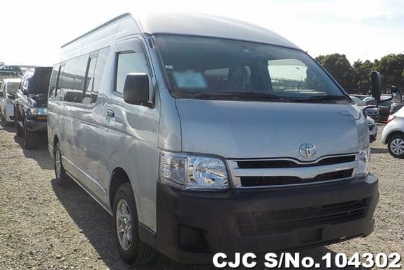 2013 Toyota / Hiace Stock No. 104302