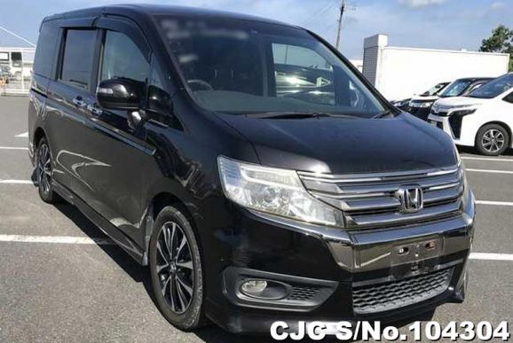 2013 Honda / Step Wagon Stock No. 104304