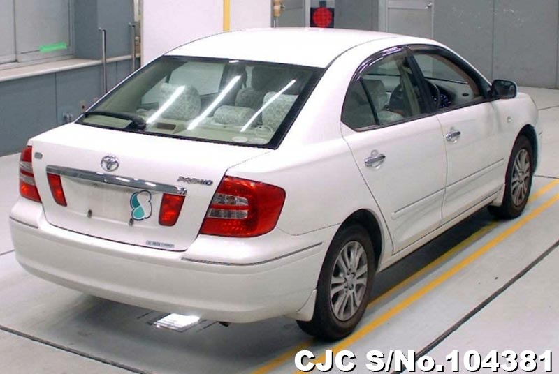 Toyota premio 2006