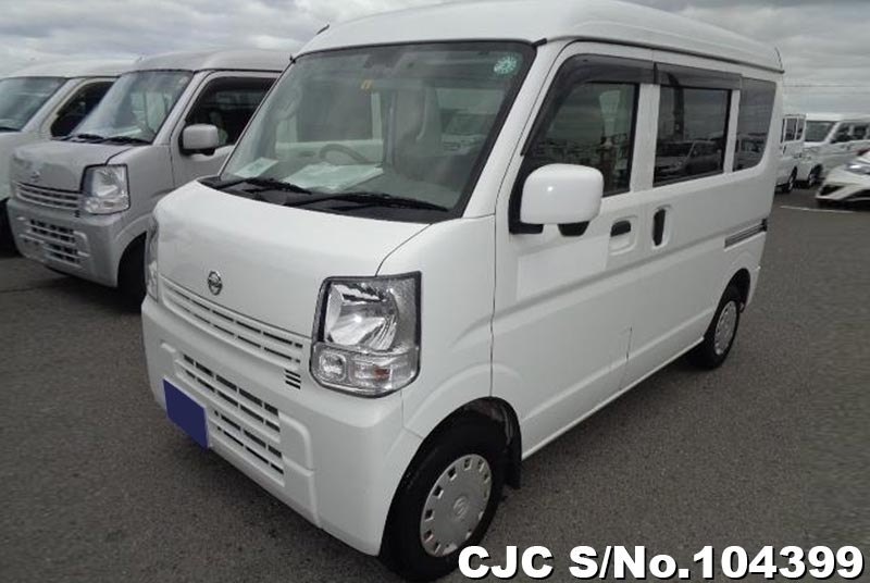 Nissan clipper van