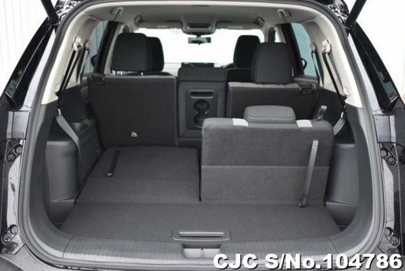Nissan X-Trail in Diamond Black for Sale Image 5
