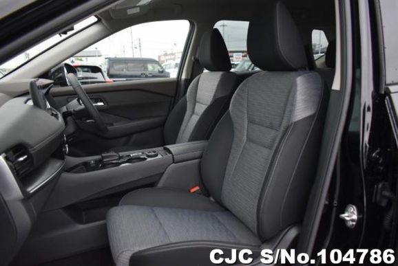 Nissan X-Trail in Diamond Black for Sale Image 8