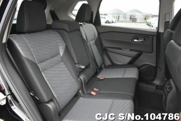 Nissan X-Trail in Diamond Black for Sale Image 9
