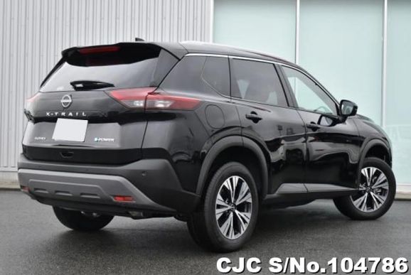 Nissan X-Trail in Diamond Black for Sale Image 2