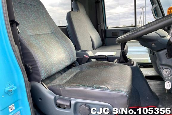 Nissan Condor in Blue for Sale Image 21