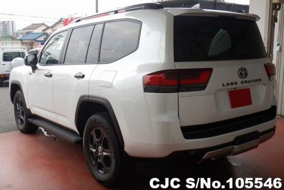 Toyota Land Cruiser in Pearl for Sale Image 1
