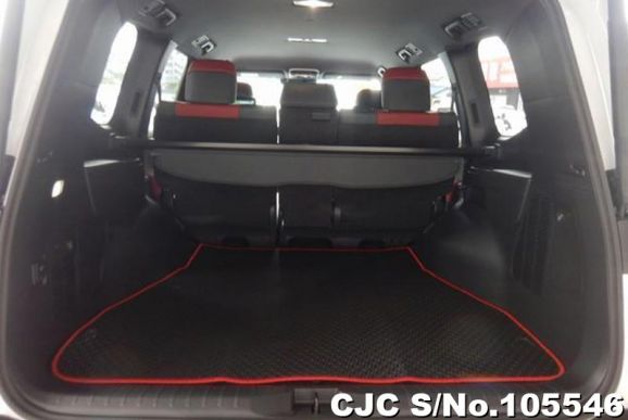 Toyota Land Cruiser in Pearl for Sale Image 8