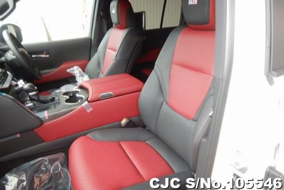 Toyota Land Cruiser in Pearl for Sale Image 11