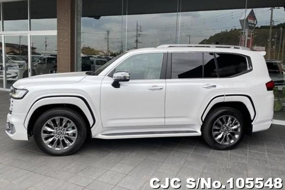 Toyota Land Cruiser in Pearl for Sale Image 7