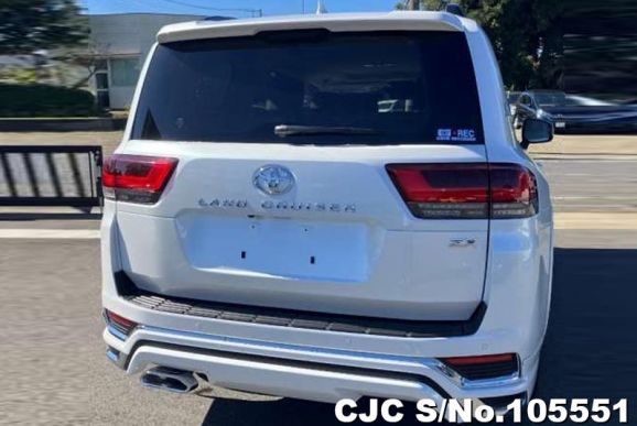 Toyota Land Cruiser in Pearl for Sale Image 1