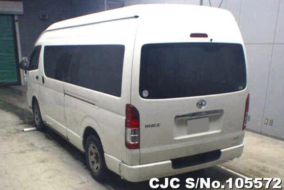 Toyota Hiace in White for Sale Image 2