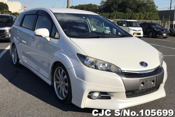 2014 Toyota / Wish Stock No. 105699