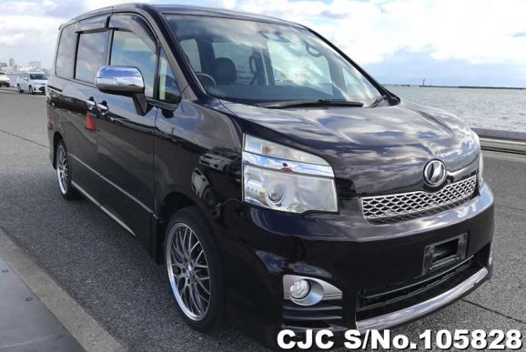 2013 Toyota / Voxy Stock No. 105828