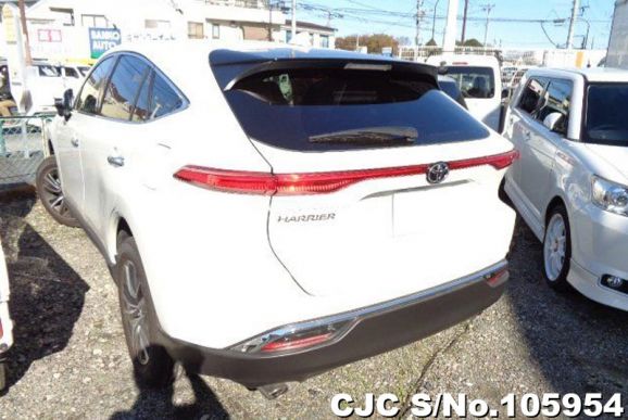 Toyota Harrier in Pearl for Sale Image 1