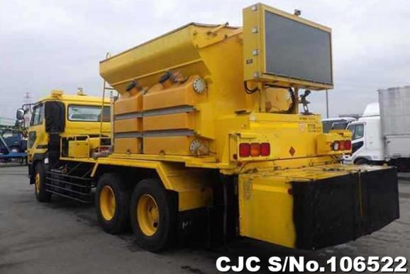 Nissan UD in Yellow for Sale Image 1