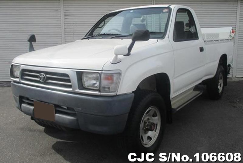 Toyota / Hilux 2001