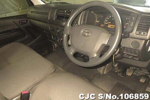 Toyota Hiace in Silver for Sale Image 2