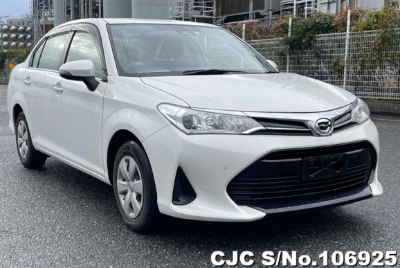 2018 Toyota / Corolla Axio Stock No. 106925
