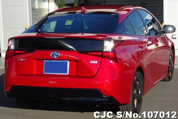 Toyota Prius in Red for Sale Image 2