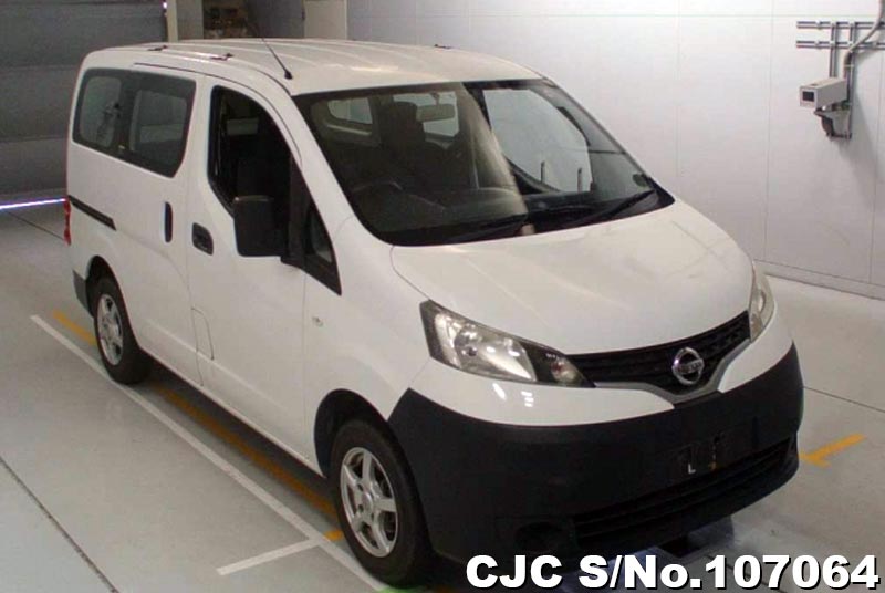 Nissan / NV200 2014