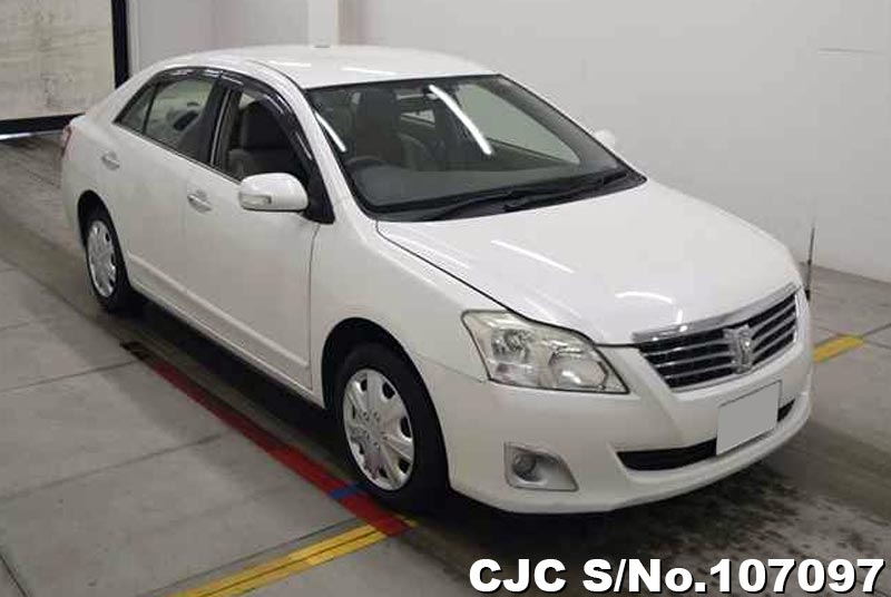 Toyota / Premio 2010