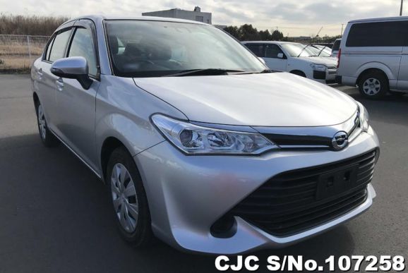 2017 Toyota / Corolla Axio Stock No. 107258