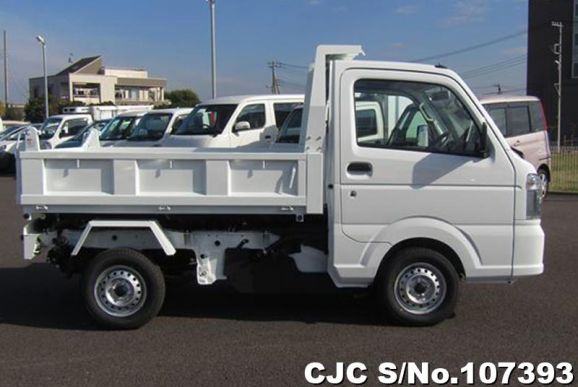 Suzuki Carry in White for Sale Image 6