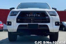 2023 Toyota / Hilux Stock No. 107458