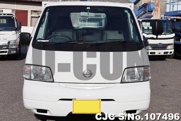 Nissan Vanette in White for Sale Image 4