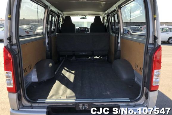 Toyota Hiace in Silver for Sale Image 6