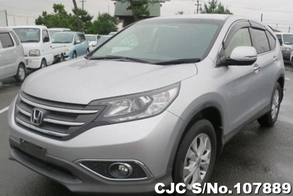 Honda CRV in Silver for Sale Image 3