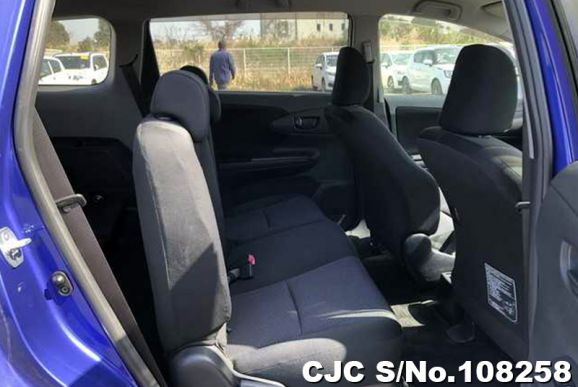 Toyota Wish in Blue for Sale Image 5