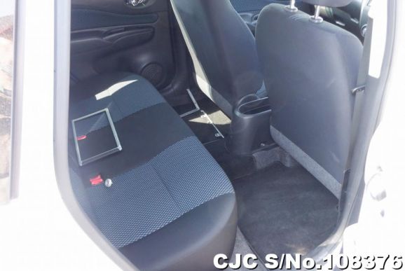 Nissan Note in Pearl for Sale Image 7