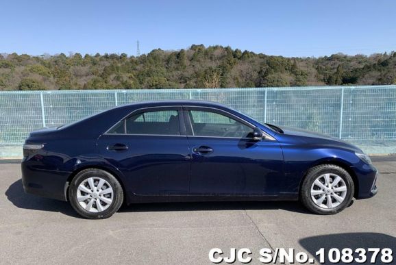 Toyota Mark X in Blue for Sale Image 6