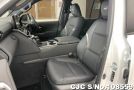Toyota Land Cruiser in Pearl for Sale Image 10