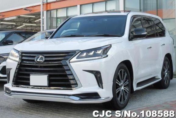 Lexus LX 570 in White for Sale Image 1