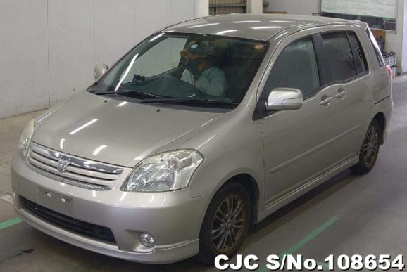 Toyota Raum in Champagne for Sale Image 3