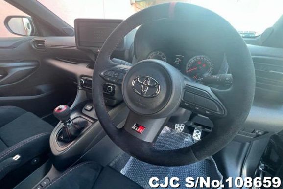 Toyota GR Yaris in Gray for Sale Image 7