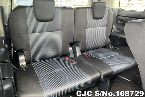 Toyota Voxy in Wine for Sale Image 11