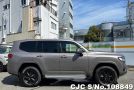 Toyota Land Cruiser in Brown for Sale Image 4