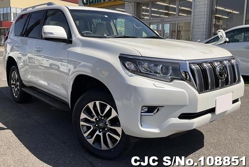 Toyota / Land Cruiser Prado 2023