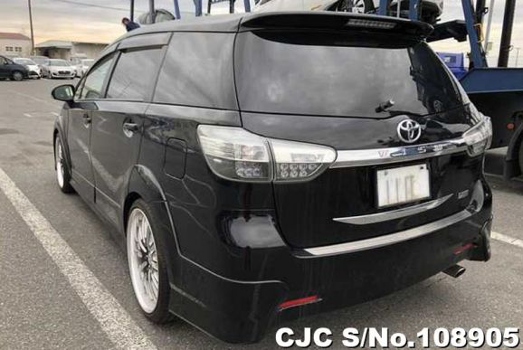 Toyota Wish in Black for Sale Image 2