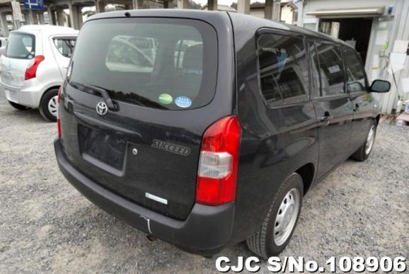 Toyota Succeed Van in Black for Sale Image 1