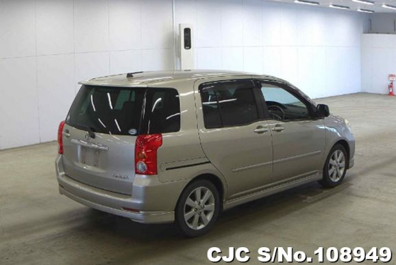 Toyota Raum in Beige for Sale Image 2
