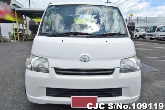 Toyota Liteace Truck in White for Sale Image 3