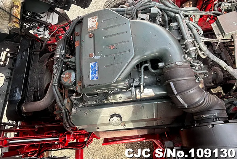 2004 Nissan / UD Stock No. 109130